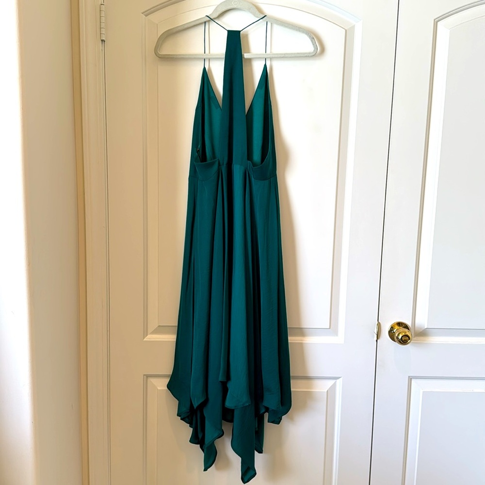 Elegant Emerald Green Halter Dress - Picture 3 of 4